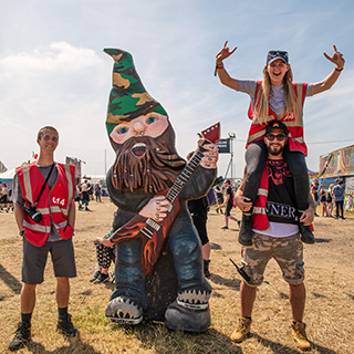 A massive thank you to our awesome 2018 Download Festival staff and volunteers!  Please send us your feedback!