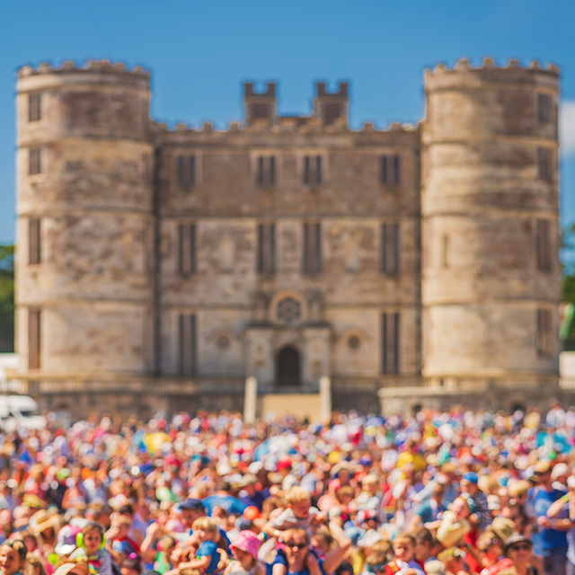 2019 Camp Bestival volunteer shifts, info pack, meal ordering!