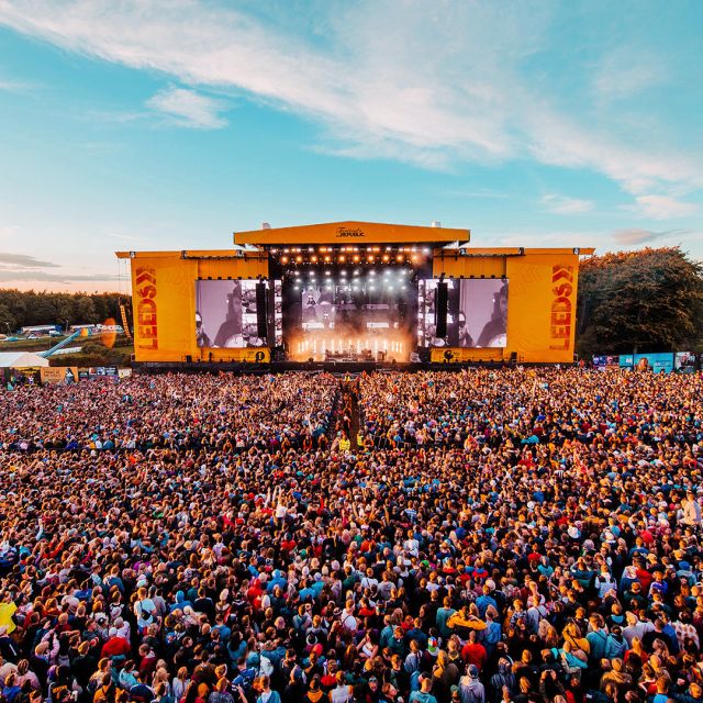 Join us volunteering at Leeds Festival!
