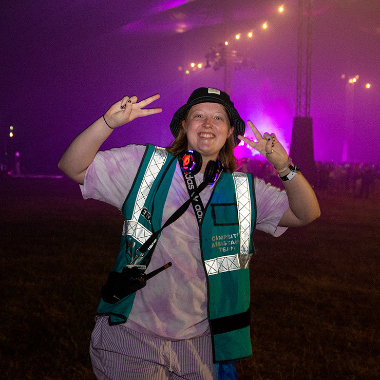 Volunteer at Leeds Festival with Hotbox Events - Volunteer in the Silent Disco v2023001 740PxSq72Dpi